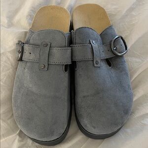 American Eagle Outfitters Bluish Gray Suede Clogs